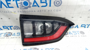 Фонарь внутренний крышка багажника левый Jeep Cherokee KL 19-23 рест, царапины
