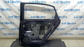 Дверь голая задняя правая VW Passat b8 16-19 USA, черный LC9X, царапины, тычки