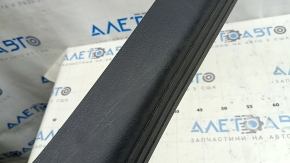 Ornamente prag ușă stânga față Mazda CX-50 23-25 negre, zgârieturi, suport rupt