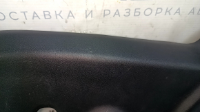 Накладка боковая водительского сидения левая Jeep Cherokee KL 16-23 черная, под электро, царапины, надломано крепление