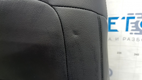 Обшивка спинки водительского сиденья Mazda CX-50 23-26 комбинированный кожзам черный, без airbag, замята