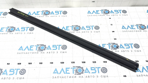 Garnitură interioară de sticlă pentru ușa dreapta față a unui Mazda CX-50 23-25