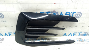 Решетка переднего бампера боковая правая VW Passat b8 16-19 USA R-Line, песок, потертости