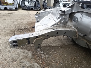 Четверть передняя правая Toyota Avalon 13-18 серебро, на кузове, вмятины
