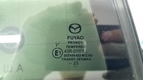 Стекло двери треугольник заднее левое Mazda CX-50 23-26 тонировка