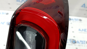 Фонарь внешний крыло правый Mazda CX-50 23-26 царапины