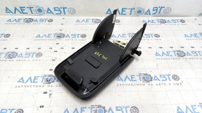 Подлокотник VW Passat b8 16-19 USА кожа черная, царапина, тычки