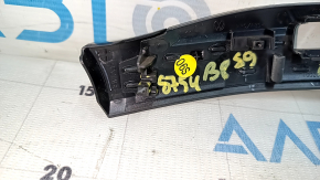 Накладка передней панели левая VW Passat b8 16-19 USA графит, серая, царапины, сломаны крепления