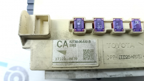 Блок предохранителей салонный Toyota Camry v70 18-24