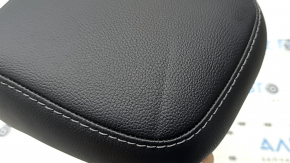 Подголовник 2 ряда центральный Mazda CX-50 23-26 кожзам черный, примят