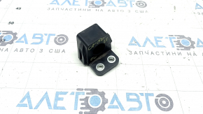 Suport radiator stânga sus Mazda CX-50 23-25 2.5 cauciuc + plastic