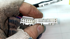 Проводка двери передней левой Toyota Prius 30 10-15 keyless