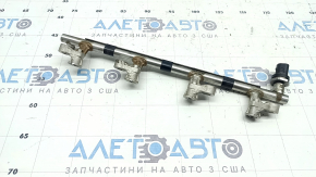 Топливная рейка Mazda CX-50 23-26 2.5 с датчиком