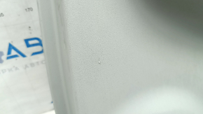 Ornamente ușă, spate stânga, Toyota Prius 30 10-15, gri cu inserție din material textil gri, cotieră din material textil gri, structură de montare gri, zgârieturi, urme de zgârieturi, curățare chimică