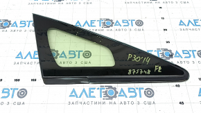 Форточка глухое стекло передняя правая Toyota Prius 30 10-15 царапины на стекле, тычка