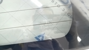 Стекло заднее двери багажника малое Toyota Prius 30 10-15