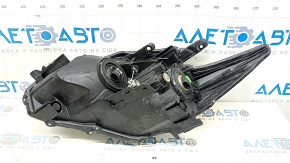 Фара передняя правая Toyota Prius 30 13-15, рест галоген, под полировку, паутинка