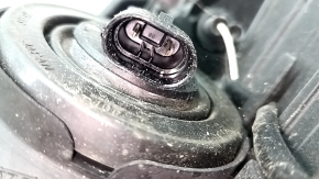 Фара передняя правая Toyota Prius 30 13-15, рест галоген, под полировку, паутинка