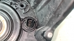 Фара передняя правая Toyota Prius 30 13-15, рест галоген, под полировку, паутинка