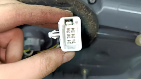 Фонарь левый Toyota Prius 30 13-15 рест, царапины