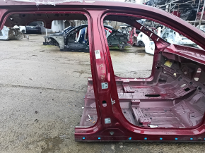 Стойка кузова центральная правая Jeep Cherokee KL 14-23 на кузове
