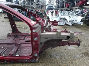 Четверть передняя правая Jeep Cherokee KL 19-23 на кузове, красная