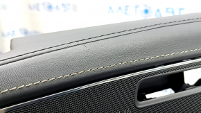 Panou ușă dreapta față Volvo XC90 16-22, piele neagră, cotieră și inserție, piele nappa neagră, ornament din nuc, Bowers & Wilkins, zgârieturi, element de fixare rupt, crom decojit pe mâner