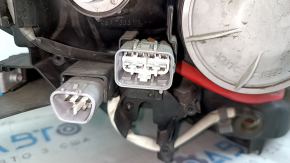 Фара передняя левая в сборе Lexus ES300h ES350 13-15 дорест ксенон + LED DRL, песок, под полировку