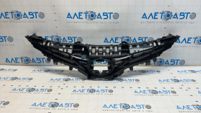 Решетка радиатора grill Toyota Camry v70 21-24
