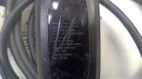 Зарядка от сети Tesla Model 3 18- 110V потерта