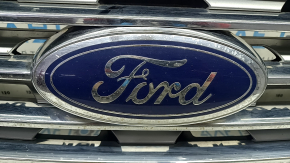 Решетка радиатора grill Ford Edge 19-24 в сборе со значком, без камеры, песок, сколы