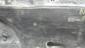 Защита днища правая VW Passat b8 16-19 USA потерта