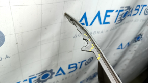 Бампер задний голый Toyota Avalon 13-18 серебро, нет фрагмента, царапины, примят, надломаны крепления