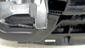 Торпедо передняя панель без AIRBAG VW Tiguan 18-24 черная, сломано крепление, в копоти