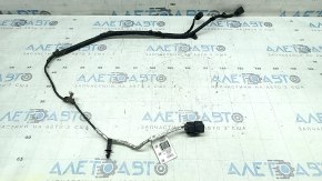 Проводка телевизора Ford Edge 15-20 под жалюзи и датчик замка капота