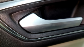 Обшивка двери карточка передняя левая Ford Edge 19-24 серая с черным Bang & olufsen, подлокотник кожа черная, вставка кожа серая, с ручкой, вмятины, под чистку
