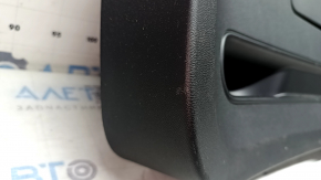 Обшивка двери багажника нижняя Volvo XC40 19-26 черная, с накладкой, царапины