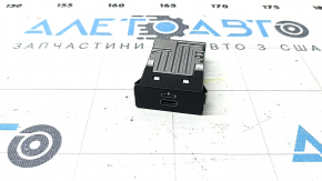 Порт зарядки центральной консоли BMW X1 F48 16-22 Type-C