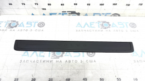 Ornamente prag exterior față dreapta negru Volvo XC40 19-22, zgârieturi