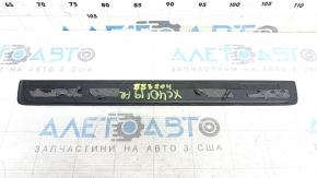 Ornamente prag exterior față dreapta negru Volvo XC40 19-22, zgârieturi