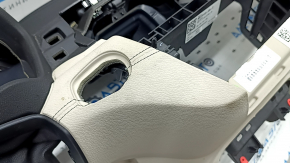Торпедо передняя панель с AIRBAG BMW X1 F48 19-22 кожа черная с бежевым Oyster под проекцию, под чистку