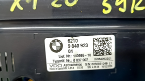 Щиток приборов BMW X1 F48 20-22 под проекцию, 59к, царапины, потерт хром