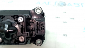 Шифтер КПП с ручкой Volvo XC40 19-22 черный глянец, кожа черная с черной строчкой царапины
