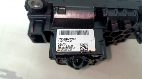 Шифтер КПП с ручкой Volvo XC40 19-22 черный глянец, кожа черная с черной строчкой царапины