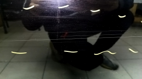 Дверь голая передняя правая Volvo XC40 19-26 черный 717, тычки, царапины