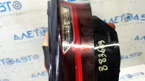 Фонарь внутренний двери багажника правый Mazda CX-30 20-23 LED, царапины