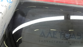 Дверь багажника голая со стеклом Buick Encore 13-22 тонировка, красный GCS, царапины на стекле, вмятина