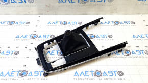 Накладка шифтера Mazda CX-30 20-23 черный глянец, царапины