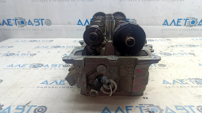 Головка блока цилиндров в сборе правая Jeep Cherokee KL 14-22 3.2