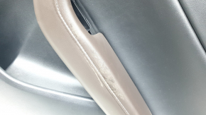 Panou ușă spate dreapta negru pentru Mazda CX-30 20-23, inserție din piele neagră, cotieră din piele maro, zgâriată